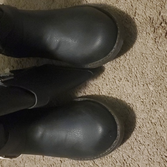 Ride Around Flat Boots - Picture 6 of 7